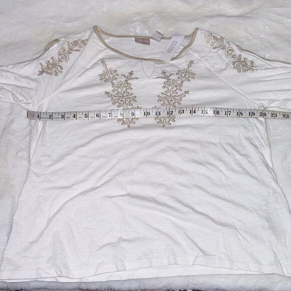 CHICO White Tan Cream Cold Shoulder Top - Picture 3 of 10